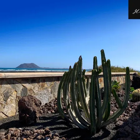 Helene Holidays - Boutique 2* Corralejo