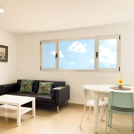 Helene Holidays - Boutique Hotell