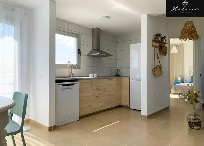 Ξενοδοχείο Helene Holidays - Boutique Κοραλέχο