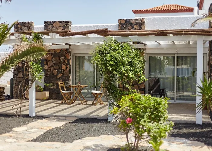 Ξενοδοχείο Helene Holidays - Boutique Κοραλέχο